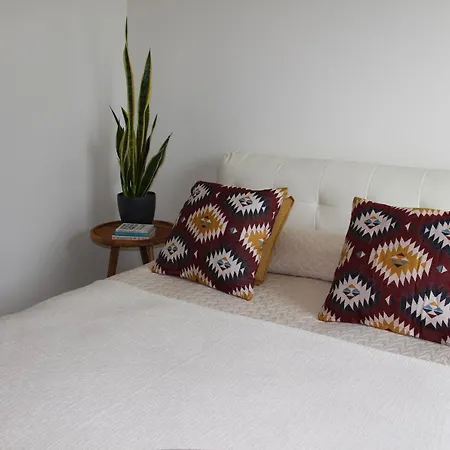 Appartement Stunning Views And Pool. Brand New Apartment.